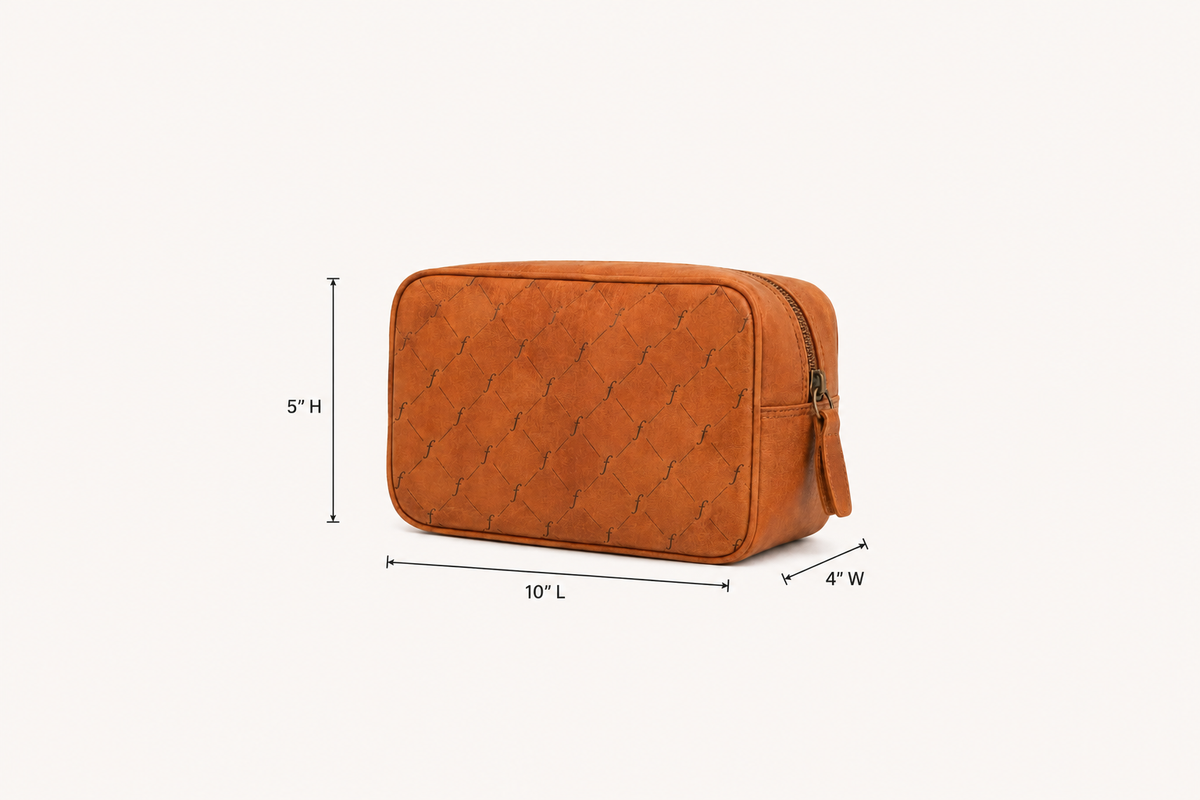 Washwood Toiletry Bag measurement graphic labels 10-inch length, 5-inch height and 4-inch width.