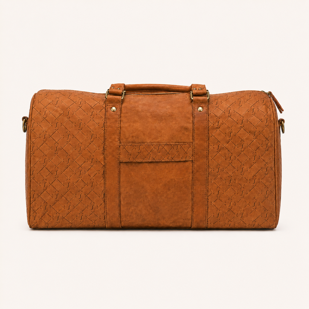 Timberline front view with folded handles and the closed top zip.