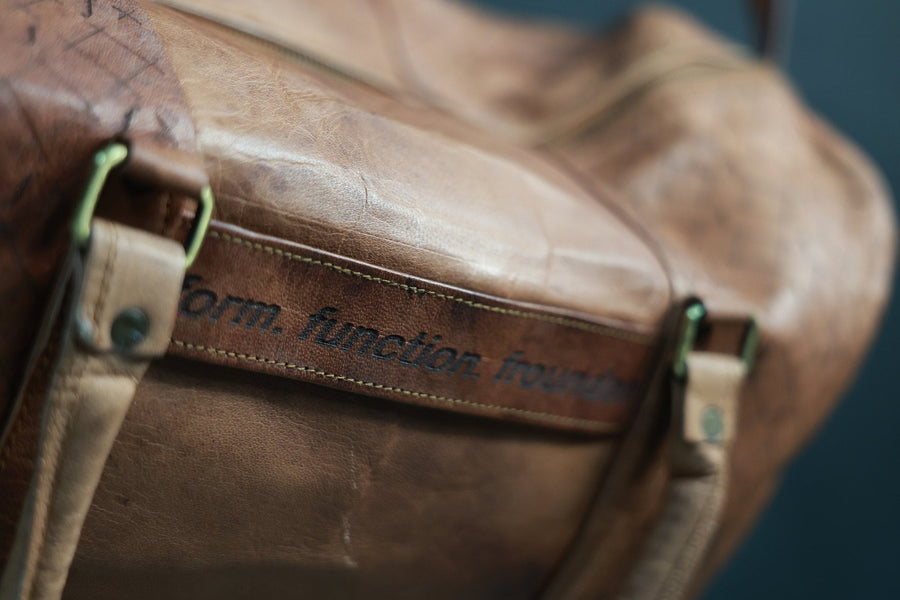 Close-up of the Timberline front band, stitching and handle attachment rings.